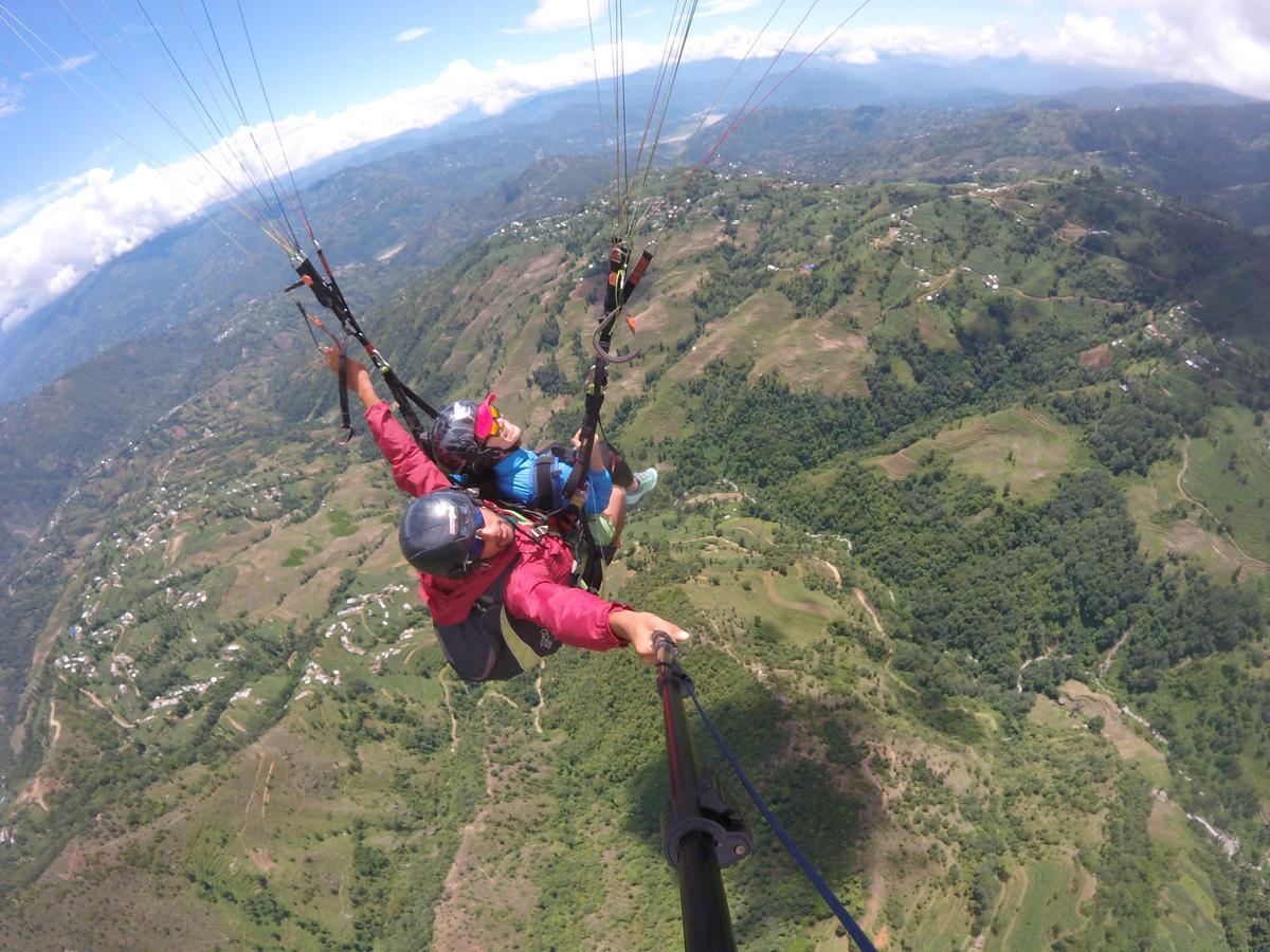 Langtang View Nagarkot Bed&Breakfast Bagian luar foto
