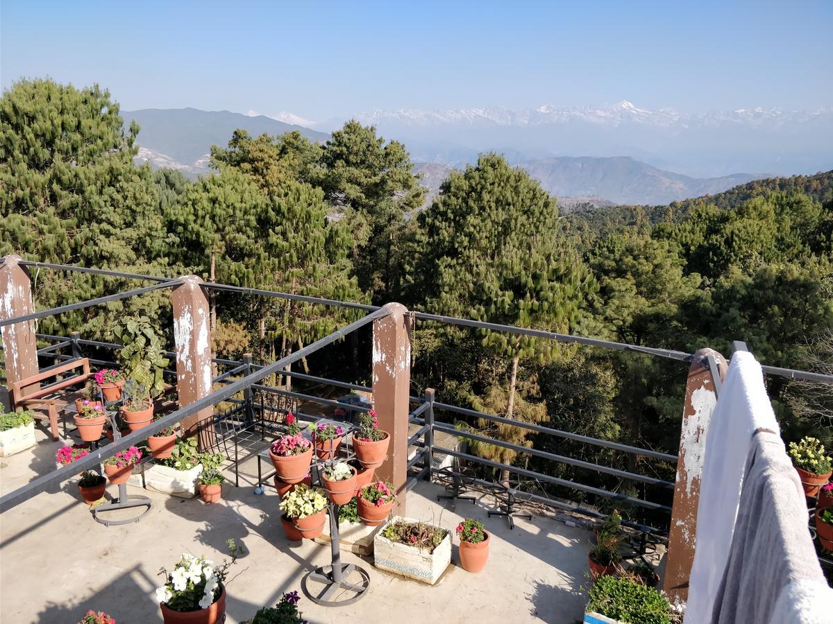 Langtang View Nagarkot Bed&Breakfast Bagian luar foto