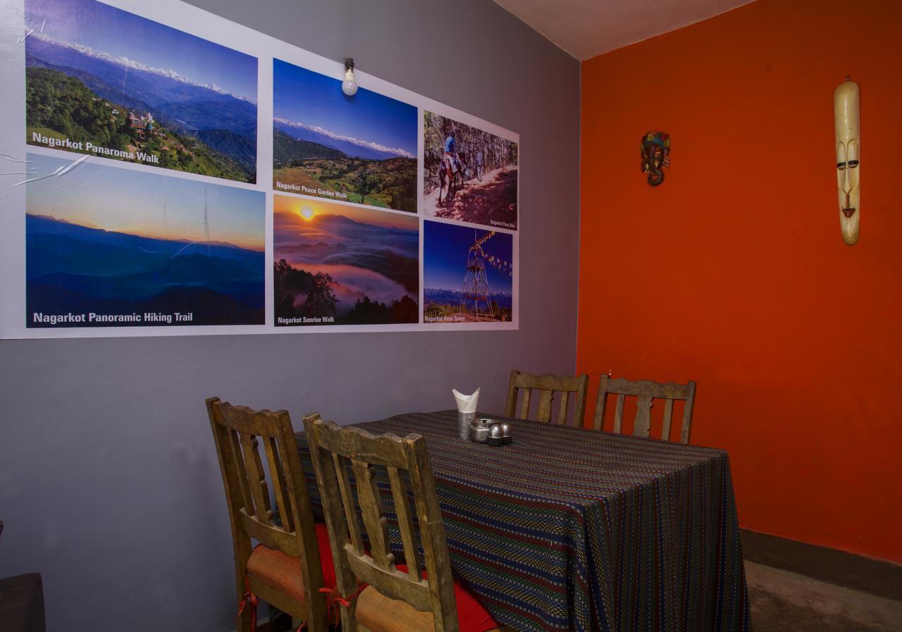 Langtang View Nagarkot Bed&Breakfast Bagian luar foto