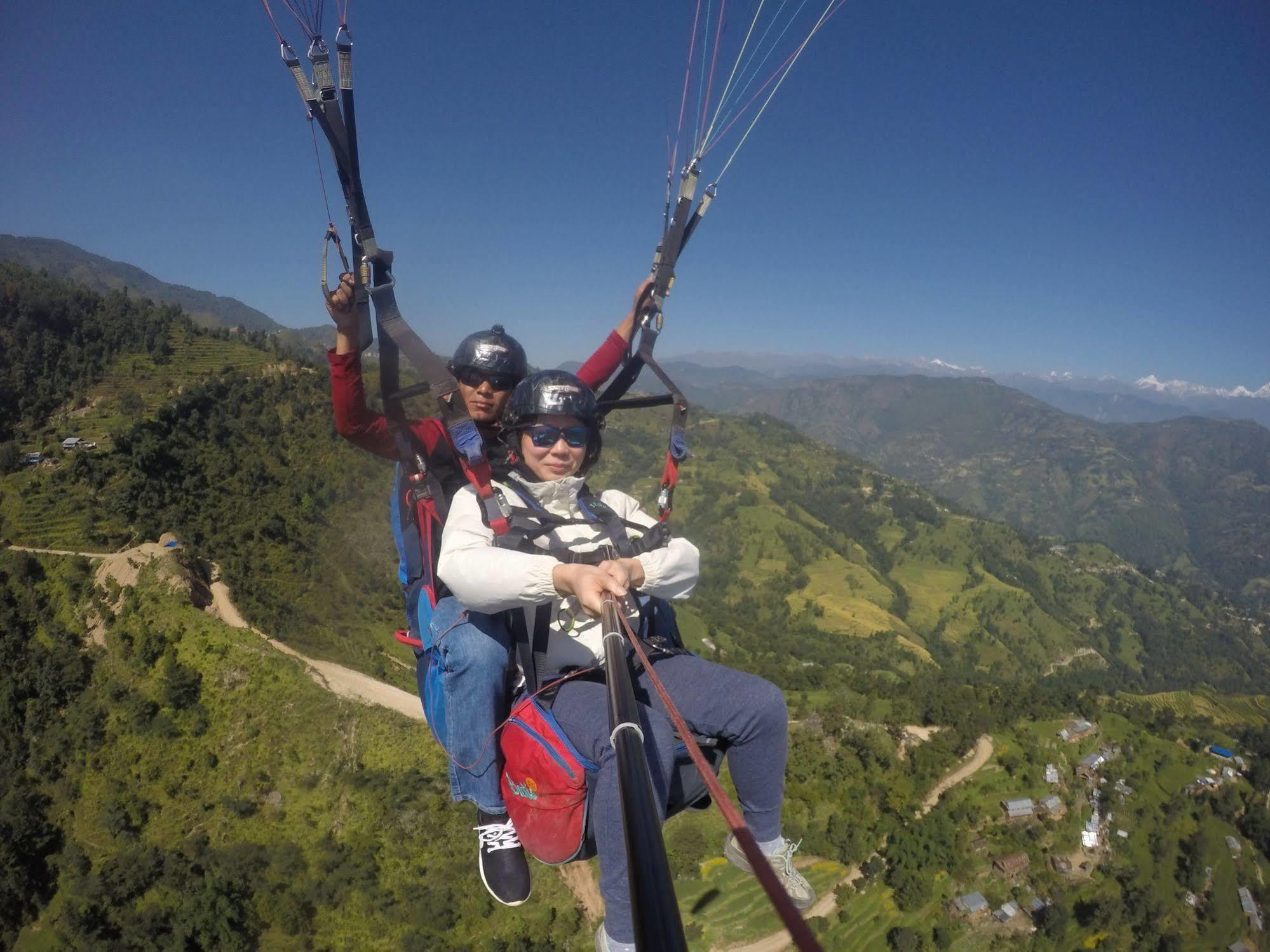 Langtang View Nagarkot Bed&Breakfast Bagian luar foto