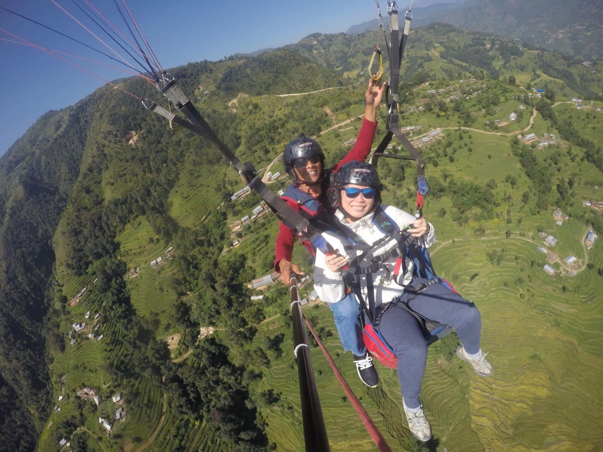 Langtang View Nagarkot Bed&Breakfast Bagian luar foto