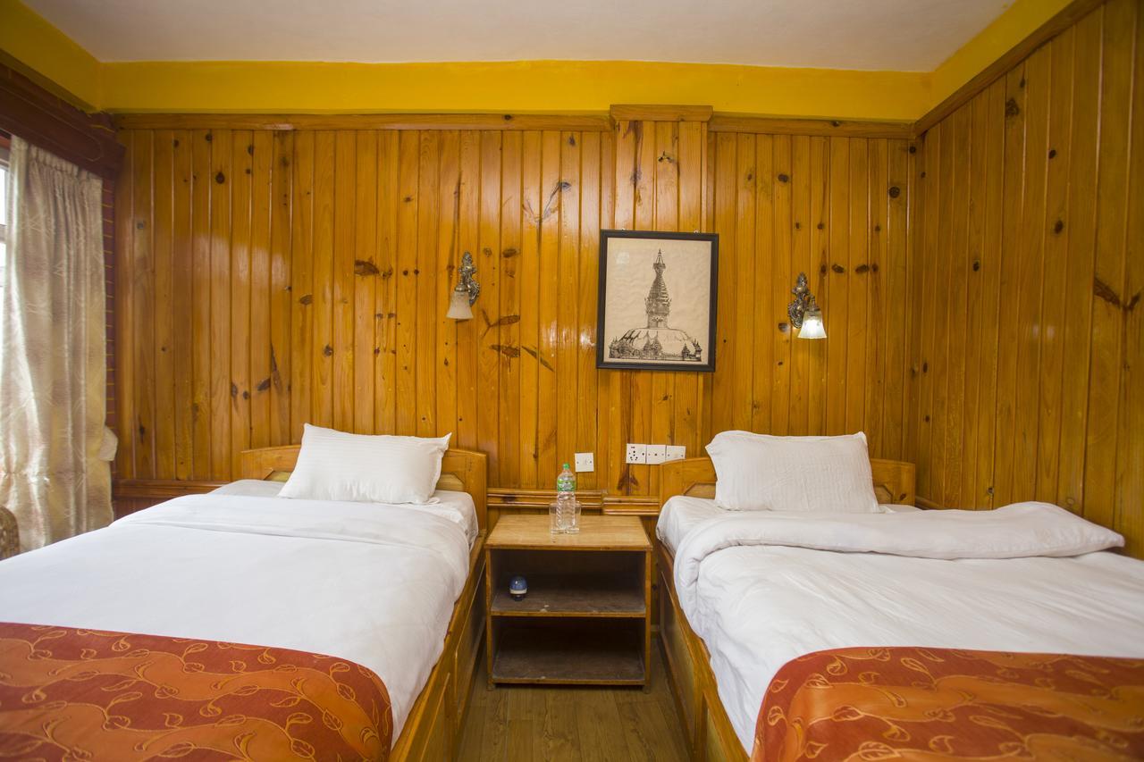 Langtang View Nagarkot Bed&Breakfast Bagian luar foto